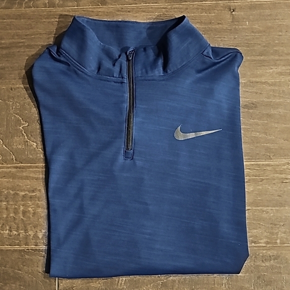 Nike Dri-Fit Men's Pullover with Zipper sz medium - Picture 4 of 4